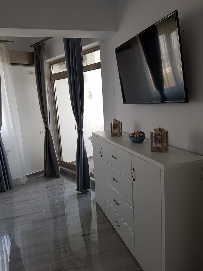 Frontal View By Twin Residence Mamaia Dış mekan fotoğraf